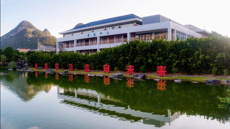 深圳PCBA加工：揭秘价格构成与影响因素